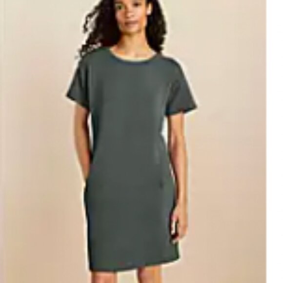 Lou & Grey Seamed Scubasoft Mini Pocket Dress - Picture 1 of 2
